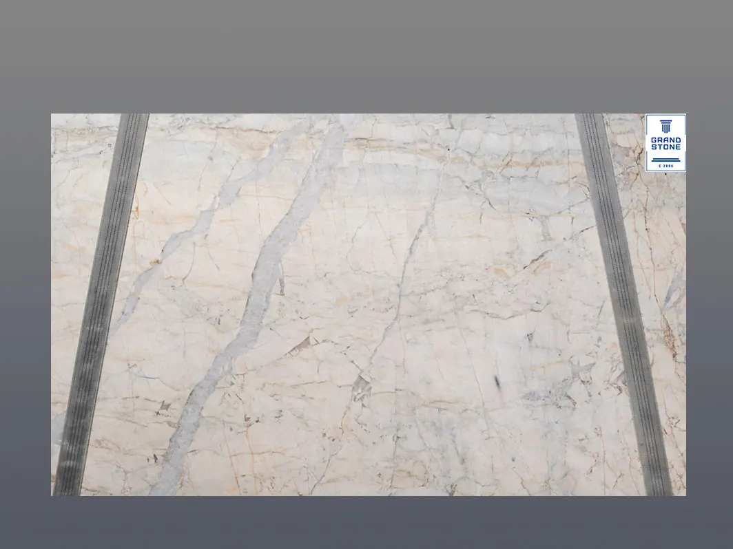 Statuario Crystal, мрамор — образец натурального камня
