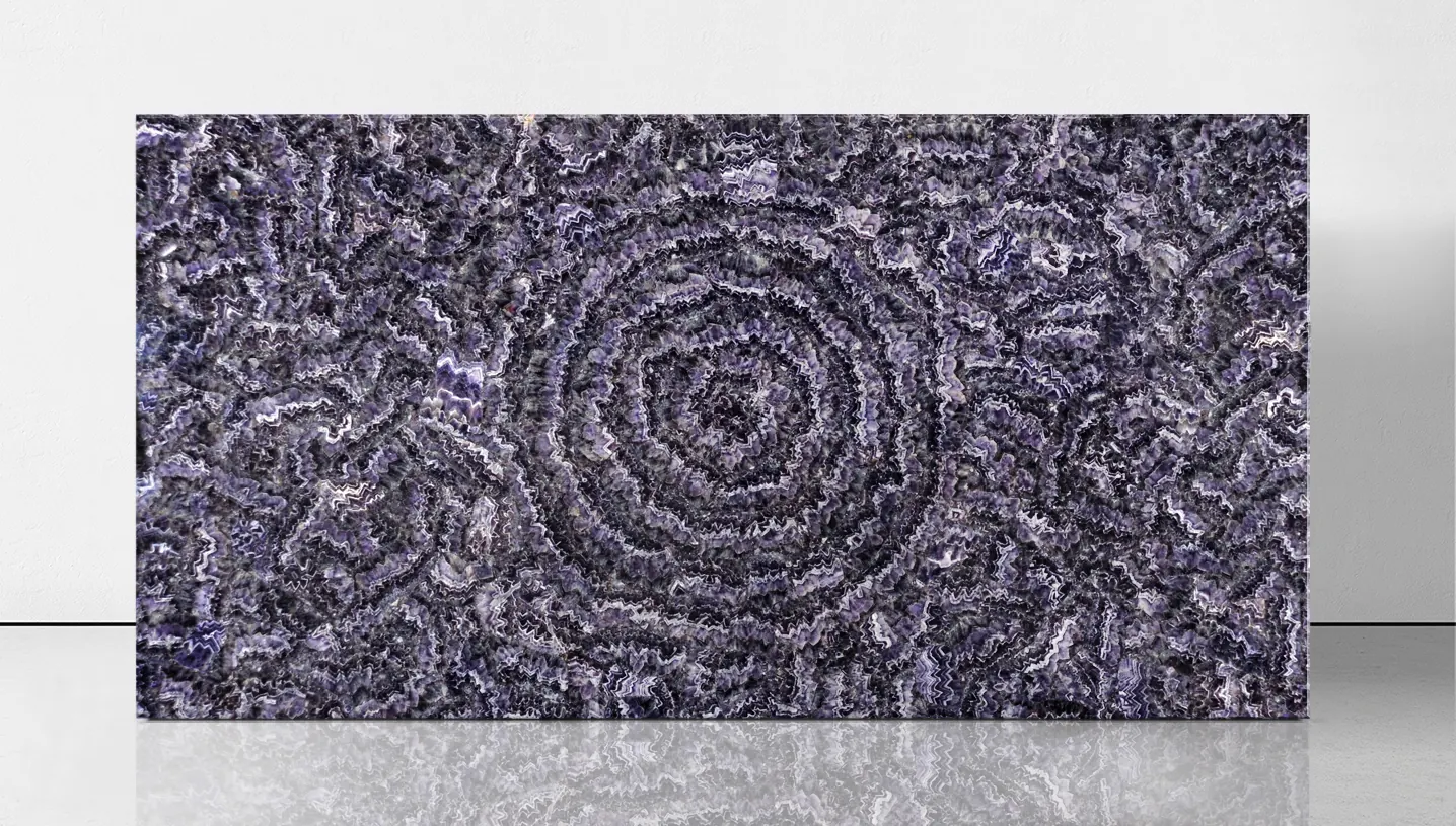 Amethyst Flower dark, полудрагоценные камни — образец натурального камня